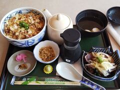 漁師茶漬けの定食です。おいしかったです。