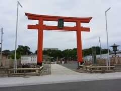 まずは兵庫区にある和田神社を参拝しました。
御祭神は天御中主大神、蛭子大神、市杵嶋姫大神で、市杵嶋姫大神は平清盛が兵庫津（大輪田泊）を築港した時に、平家が信仰していた宮島の厳島神社から市杵嶋姫大神を勧請しました。