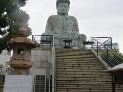 兵庫大仏で有名な能福寺にやってきました。