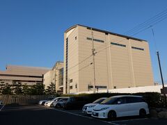 そのお隣の香川県立ミュージアム