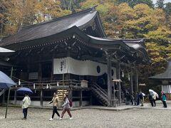 戸隠神社中社。ここでも御朱印を頂きました。