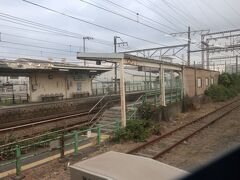 大川支線の分岐点 武蔵白石駅

本線のホームはありますが､大川支線にはホームがないため通過