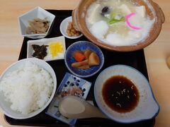 昼食は特選ゆどうふ定食
ふわふわの温泉ゆどうふが美味しいです