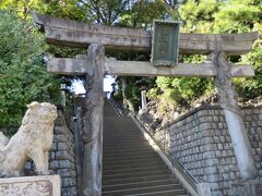 ③品川神社(12:10)
文治三年（1187）、源頼朝が安房国の洲崎神社から、海上交通安全と祈願成就の守護神として、天比理乃咩命を勧請して祀ったのがはじまりとされる。