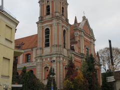 ビリニュス滞在中、何度も通りがかったオールセイント教会。