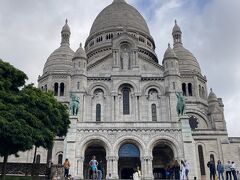 最終日朝の散歩

初めて来ました

イタリアもフランスもセキュリティチェックに時間がかかります
朝一であればルーブル以外は、そんなに時間がかからないけれど
