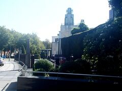 駅から10分ほど歩くと、ストックレー邸に到着です。