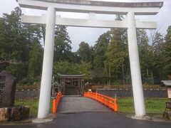 次は熊野大社へ。熊野と言えば和歌山の熊野本宮大社だと思っていたので、こちらも勧請神社だと思っていて2日目はスルーしてました。しかし案内の看板に出雲一の宮とあったので、出雲大社があるのに出雲一の宮？と思い調べてみると、かなり由緒のある神社とのことで3日目に参拝させていただきました。