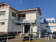 長尾駅　有人
長尾は周りに家しか無くて、完全な生活路線と言う事で良いのでしょうか。
もう乗って来た電車で折り返しますｗ