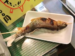 　2日前に食べた子持ち鮎の塩焼きのおいしさが忘れられず、「川魚 のとよ」を再訪しました。気軽に子持ち鮎の塩焼きが食べられる関西在住の方がうらやましいです。