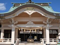 岡山城をあとにして近くにある岡山神社に来ました。「天正元年、宇喜多直家が岡山城を築くに当り、当社を今の社地に遷し岡山城の守護神として社領を寄附す」という岡山城と関連性の高い神社