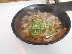 そして　肉うどんも　