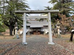 上田城跡公園　招魂社　鳥居と本殿