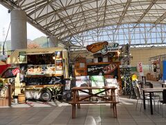 談合坂ＳＡに到着しました。