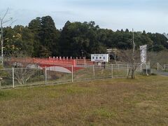 道の駅つのの隣には神社がありました。