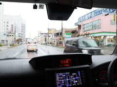 名古屋から三重県桑名市へJRで移動

桑名駅前でレンタカーを借りました