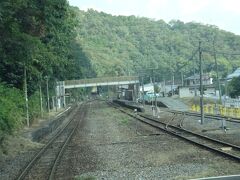 11：56，大河原駅に停車、こちらの駅も余裕ある駅構内、今は線路も取り外されてかつての賑わいは無い