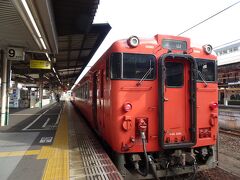 岡山駅から津山駅まで行きます
普通列車で約1時間40分位です