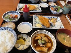 松江駅で昼食