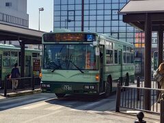 富田林駅を出発して約50分、再び富田林駅に到着。事業廃止前に金剛バスに乗ることができました。ちなみに金剛バスはPiTaPaやICOCAなど交通系ICカードは利用できず現金のみ。
後で知ったことですが、この路線は金剛バスの主要路線の一つで、本数は減るものの、近鉄バスが引き継ぐとのことです。