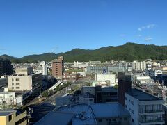 17:00時過ぎ。
西舞鶴駅近くのルートインにチェックイン。