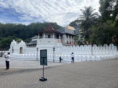 仏歯寺