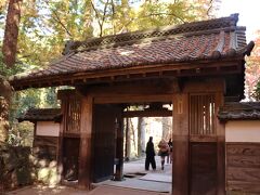 香積寺の山門