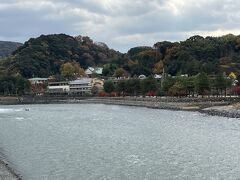 宇治川
穏やかな流れ