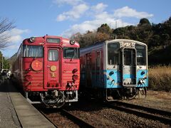 12:24まずは普通列車と交換