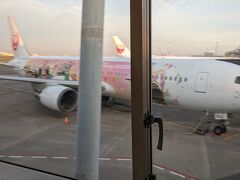 朝6時台の便で福岡空港に向かいます