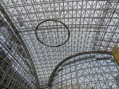金沢駅の兼六園口の天井