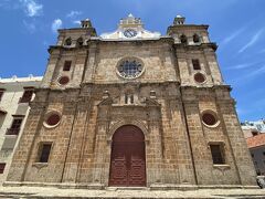 11:24
サン・ペドロ・クラベール教会です。