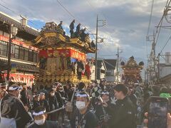 上町屋台と本町屋台がいた。