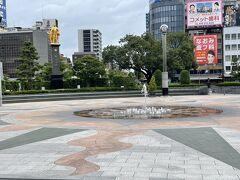 ゆめ広場の中心は噴水になっています。