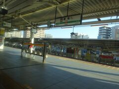 浦和駅に停車。