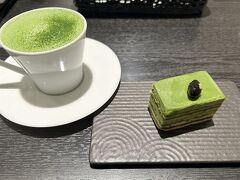 茶房 アドニス "福寿草" ＠大丸京都店

福寿園のカフェ。たいていすいてるからちょくちょく利用してます。
