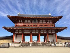 掘り出した土台から上物を作れるのは、今でも奈良に残るその時代の建物があるおかげでしょう。