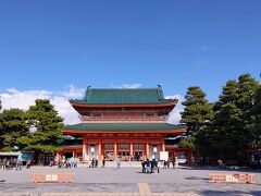 10:20　平安神宮到着