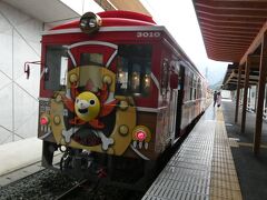 雨でしたので予定を変更し、南阿蘇鉄道を往復で下りをサニー号乗車、上りは普通列車にて。