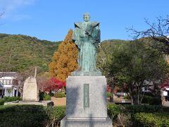 吉川広嘉公銅像 