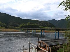 佐田沈下橋へ（県道が思いのほか狭くてヒヤヒヤ）