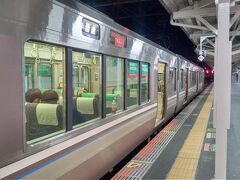 福知山行き普通列車
いつも帰りは ほぼ眠るだけ