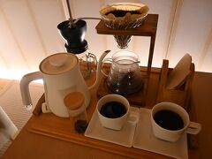 目覚めの一杯は、豆から挽いたハンドドリップコーヒー