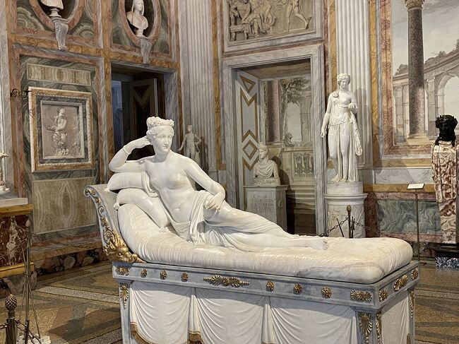 ローマに旅して・・シリーズです♪秋色シェルを集めて・