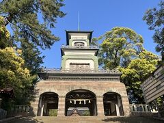 尾山神社・神門。
【午後再訪部分】