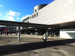 先ずは函館駅に向かいます。