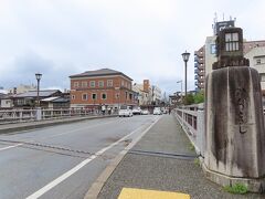 ・鍛冶橋で宮川を渡る
タイムスタンプ＝10時47分