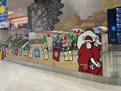 成田空港はクリスマスモードに突入していました