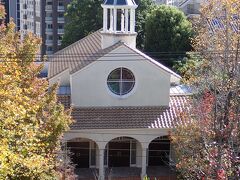 北野遊歩道の終盤には神戸北野教会を見ることが出来ました。