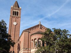 お次はCaliforniaScienceCenterのお向かいに立地する「USC（南カリフォルニア大学）」にやってきました。
